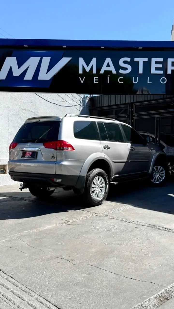 Pajero HPE 3.5 4X4 Flex 5P Aut.