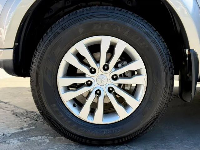 Pajero HPE 3.5 4X4 Flex 5P Aut.