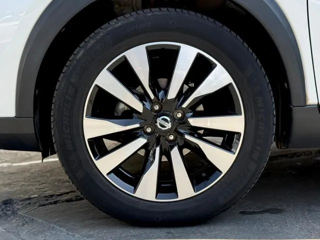 Kicks SV Limited 1.6 16V Flex 5P Aut.