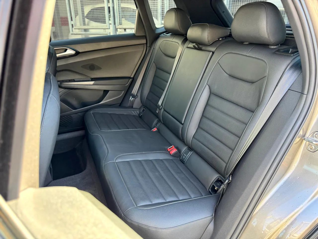Taos Highline 1.4 250 TSI Flex AUT